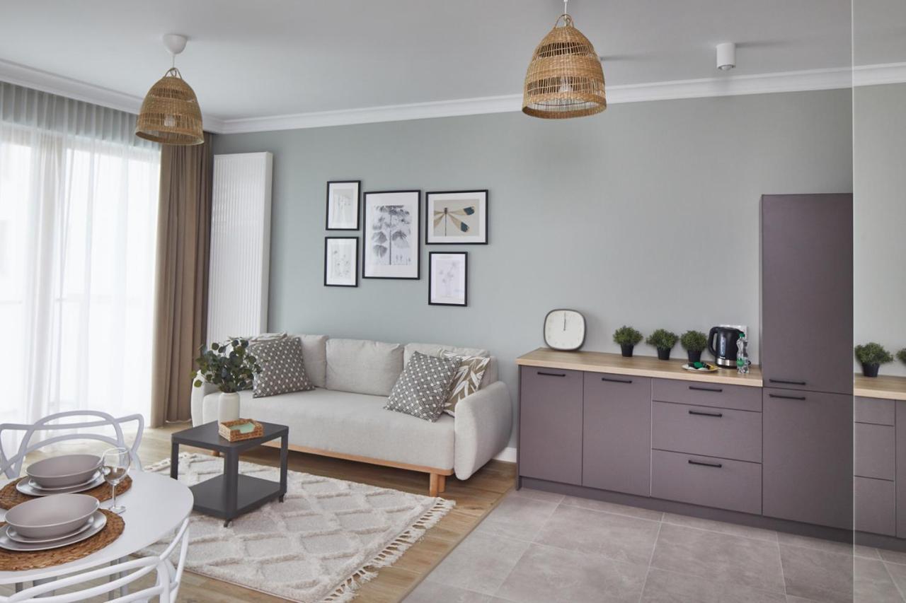 Metro Imielin Apartments Варшава Екстер'єр фото
