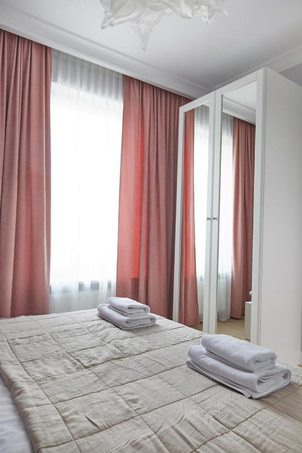 Metro Imielin Apartments Варшава Екстер'єр фото