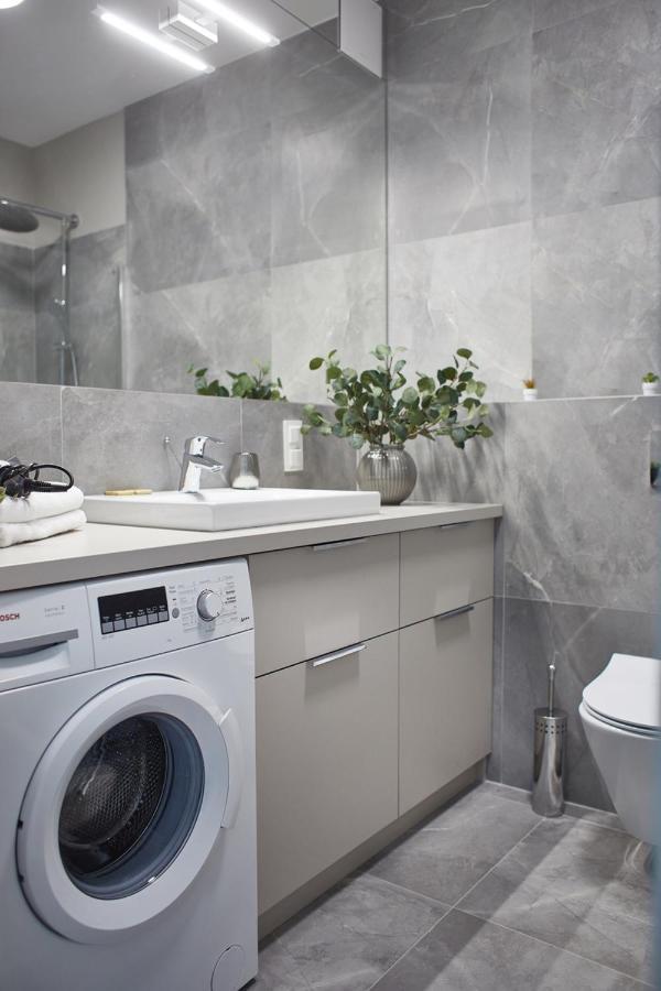 Metro Imielin Apartments Варшава Екстер'єр фото